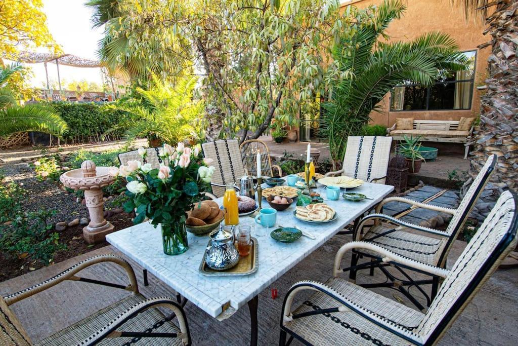 Aux Portes De Marrakech Villa Arts & Deco Avec Piscine Marrakesh Ngoại thất bức ảnh