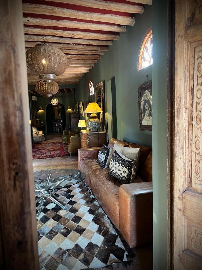 Aux Portes De Marrakech Villa Arts & Deco Avec Piscine Marrakesh Ngoại thất bức ảnh